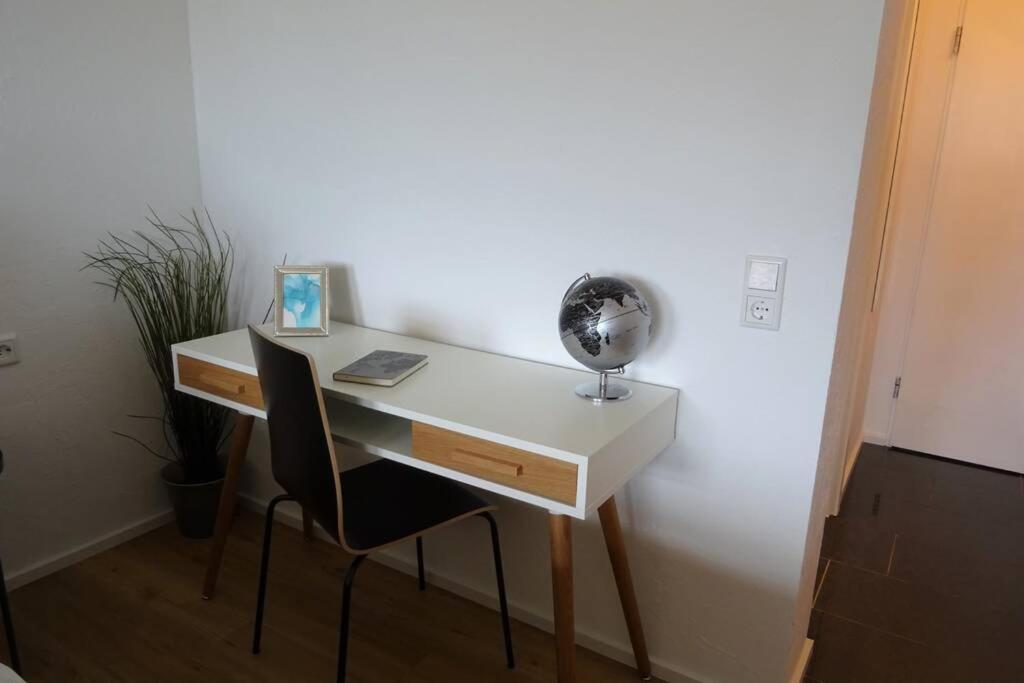 Modernes Apartment Mit Traumhaftem Blick Ins Gruene Bräunlingen Exteriér fotografie