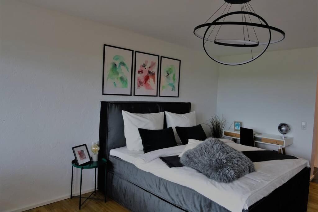 Modernes Apartment Mit Traumhaftem Blick Ins Gruene Bräunlingen Exteriér fotografie
